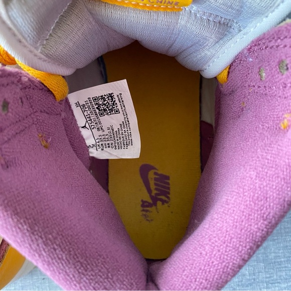 Nike | Air Jordan 1 Retro High OG "Brotherhood" sneakers - Picture 12 of 16